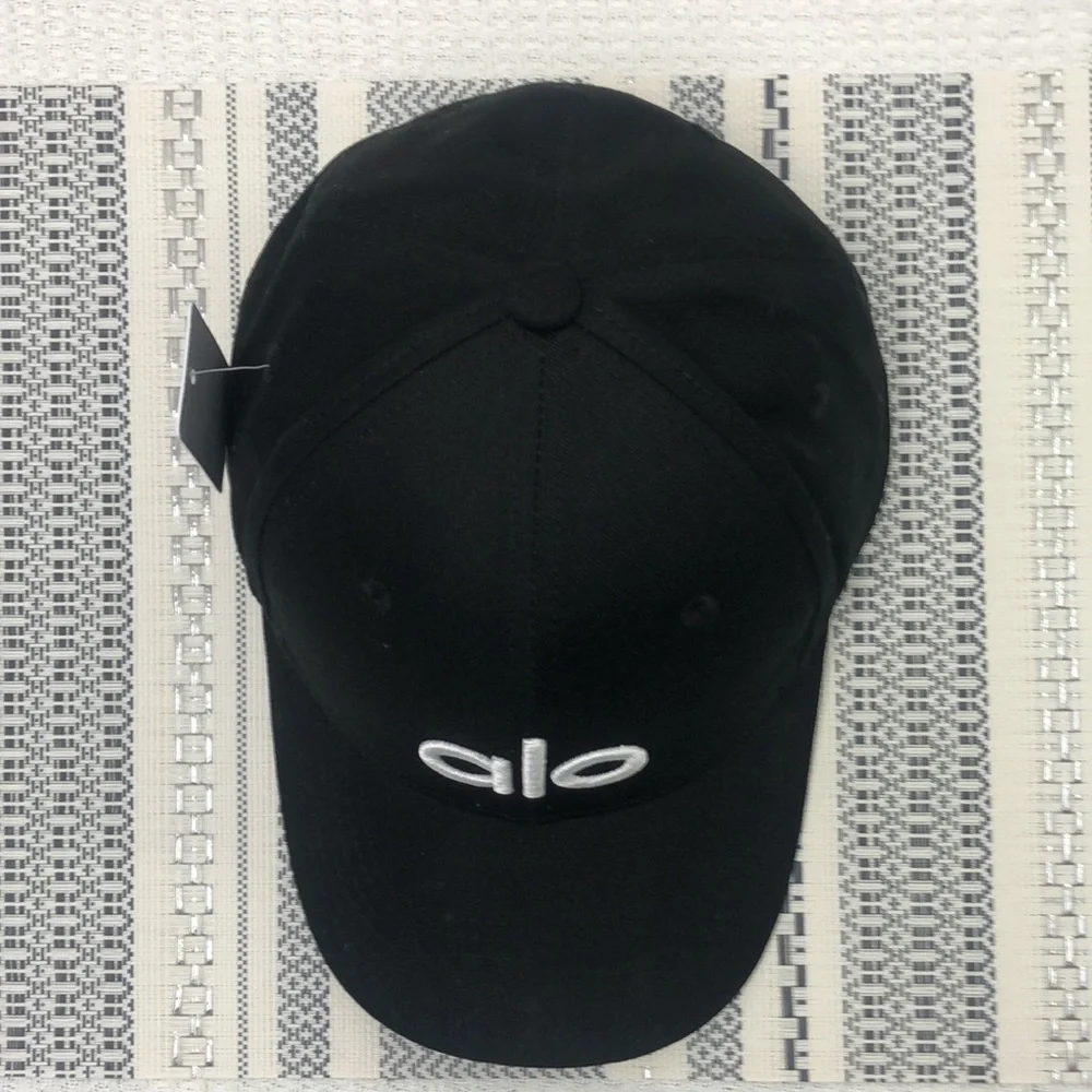 NWT ALO Yoga Off-Duty Cap - Picture 4 of 6